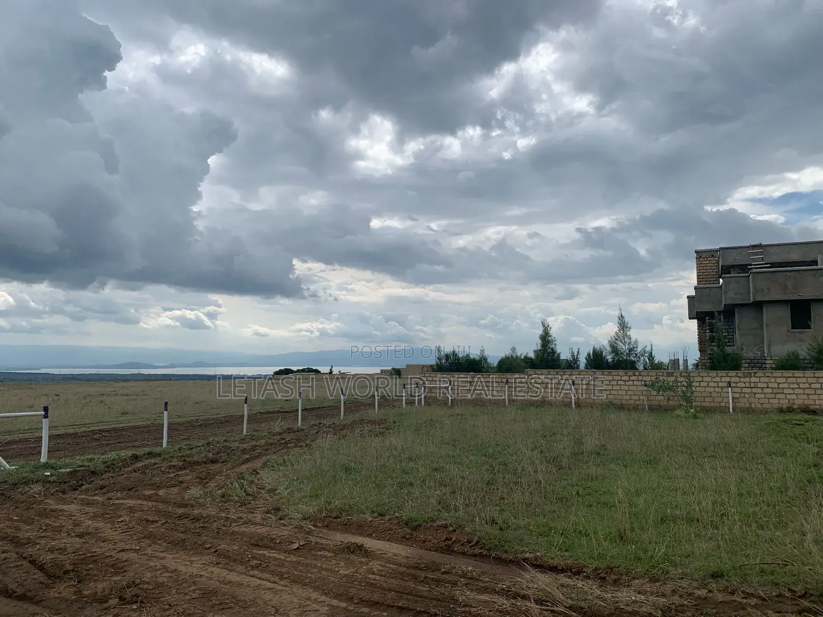 Longonot View 4 ,1.3km From Highway 620,000