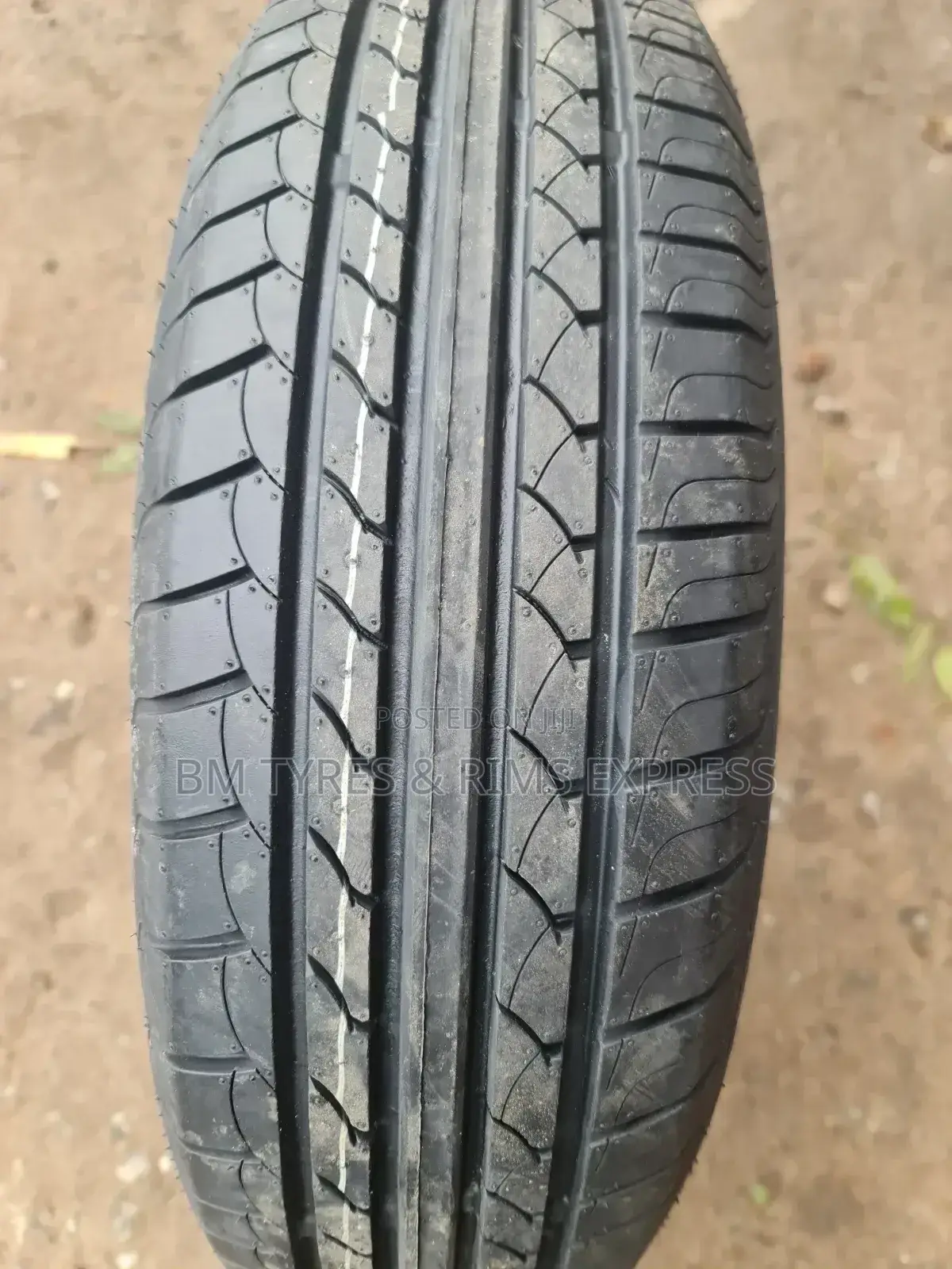 185 /70 R14 Maxtrek