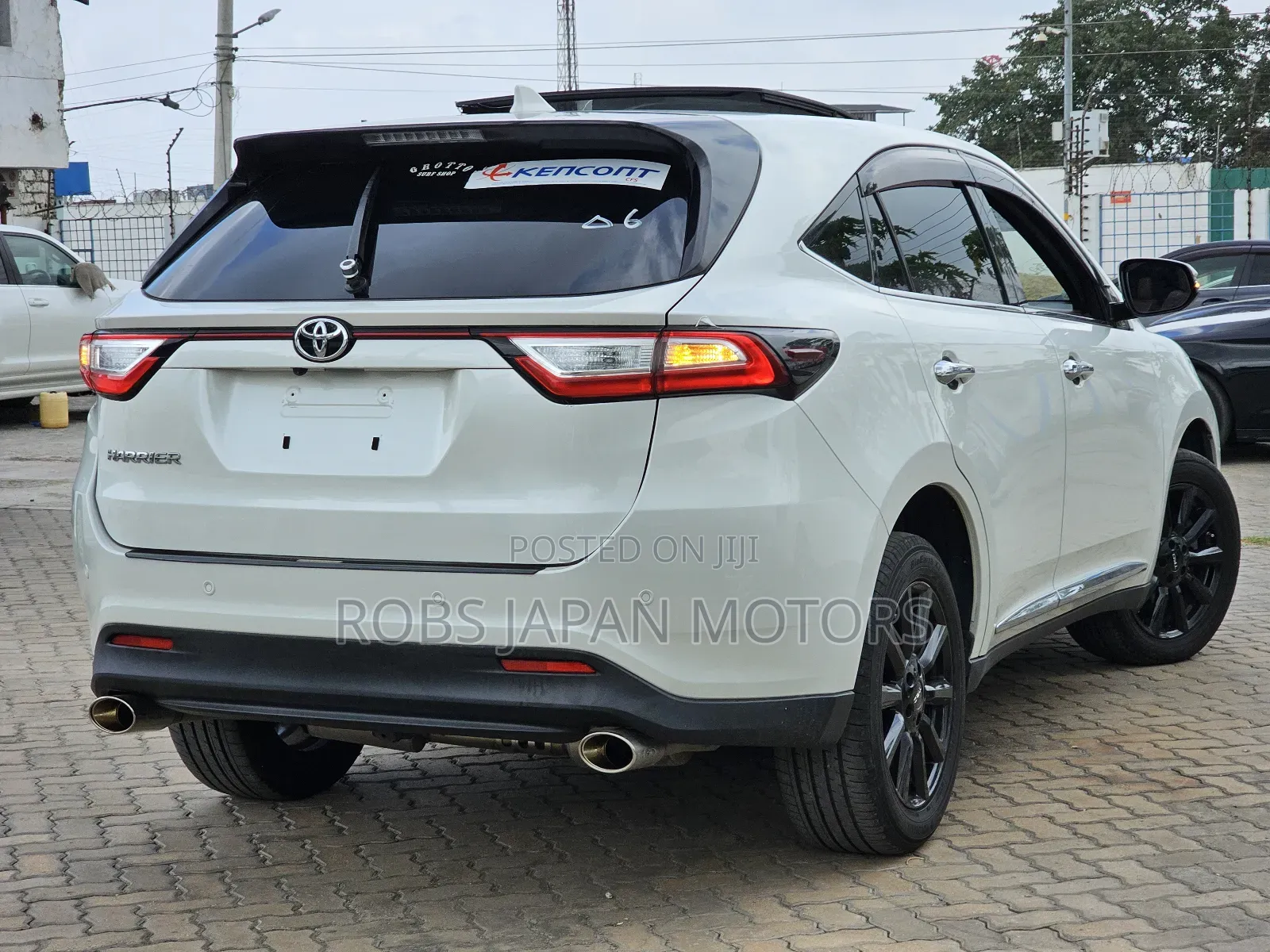 Toyota Harrier 2.0 2018 White