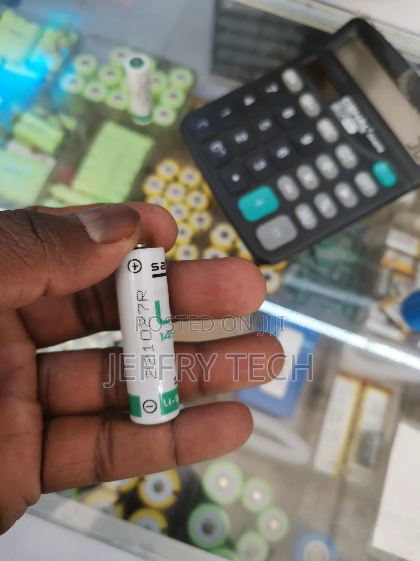 Saft Ls14500-Stsz, Aa 3.6v Battery With Reversez Solder Tabs