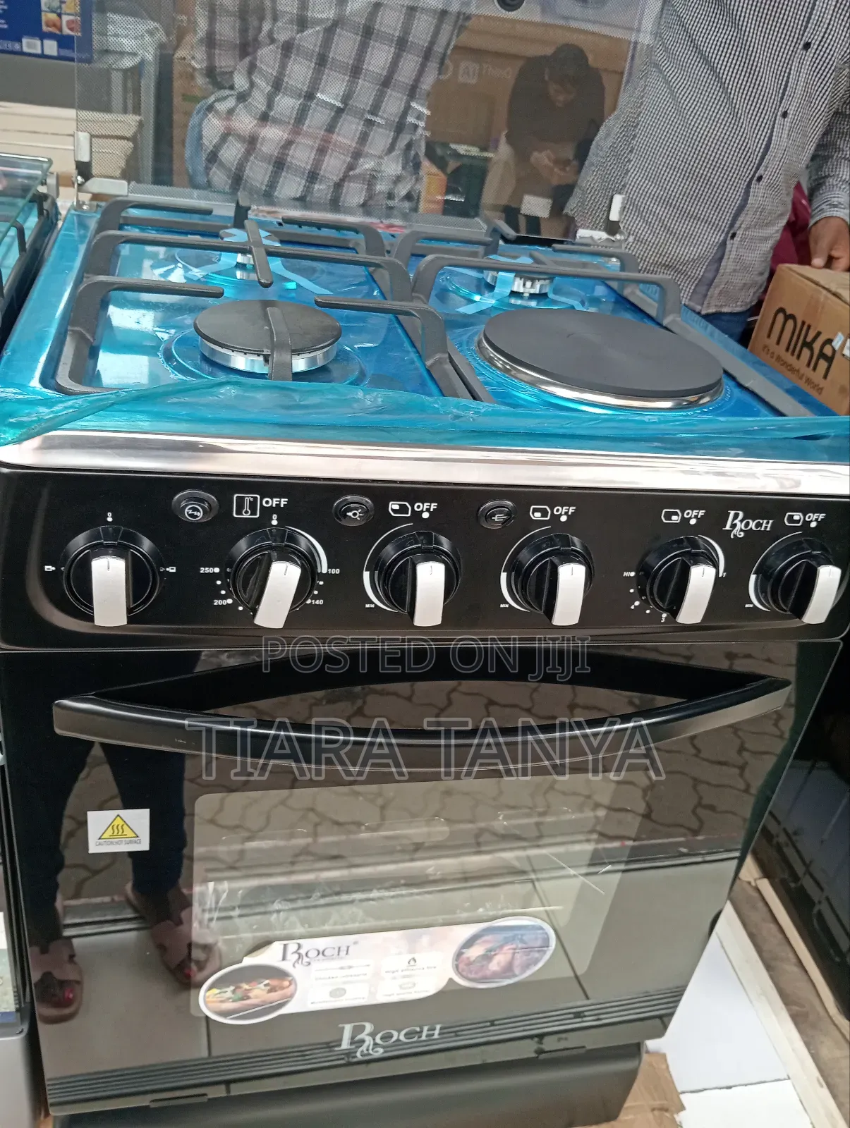 Roch 60x 60 3 Gas and 1 Electric Standing Cooker