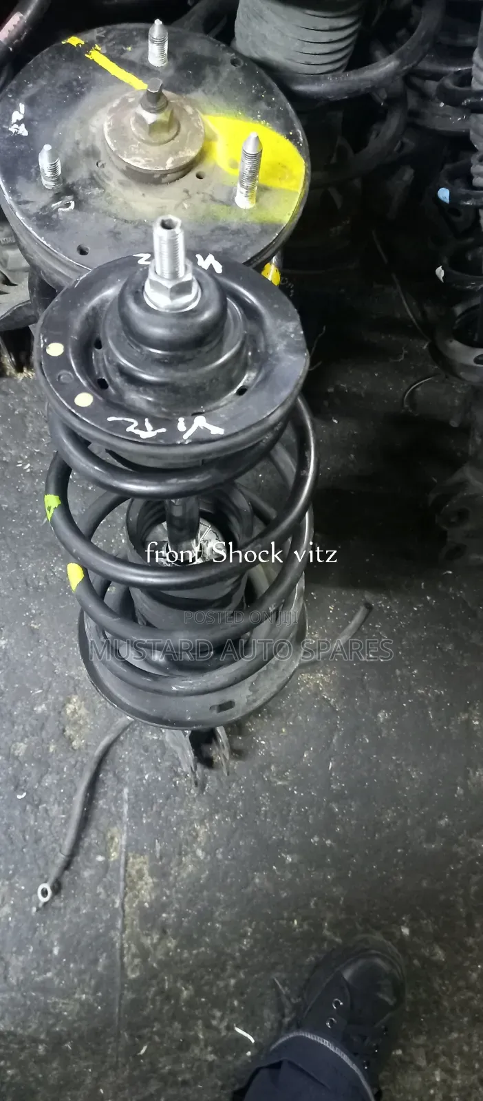 Vitz Front Shock Ex Japan