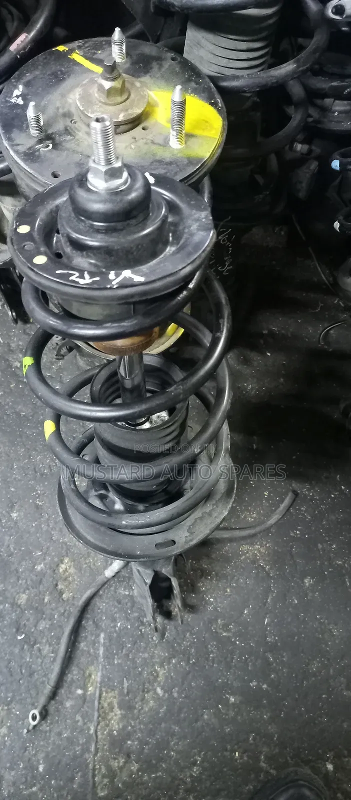 Vitz Front Shock Ex Japan