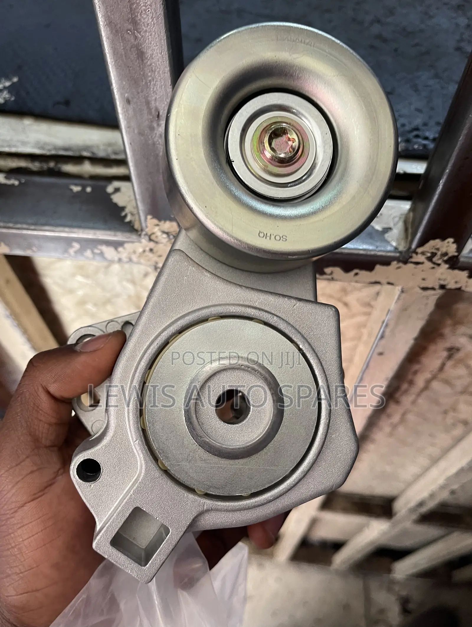 Pajero Tensioner