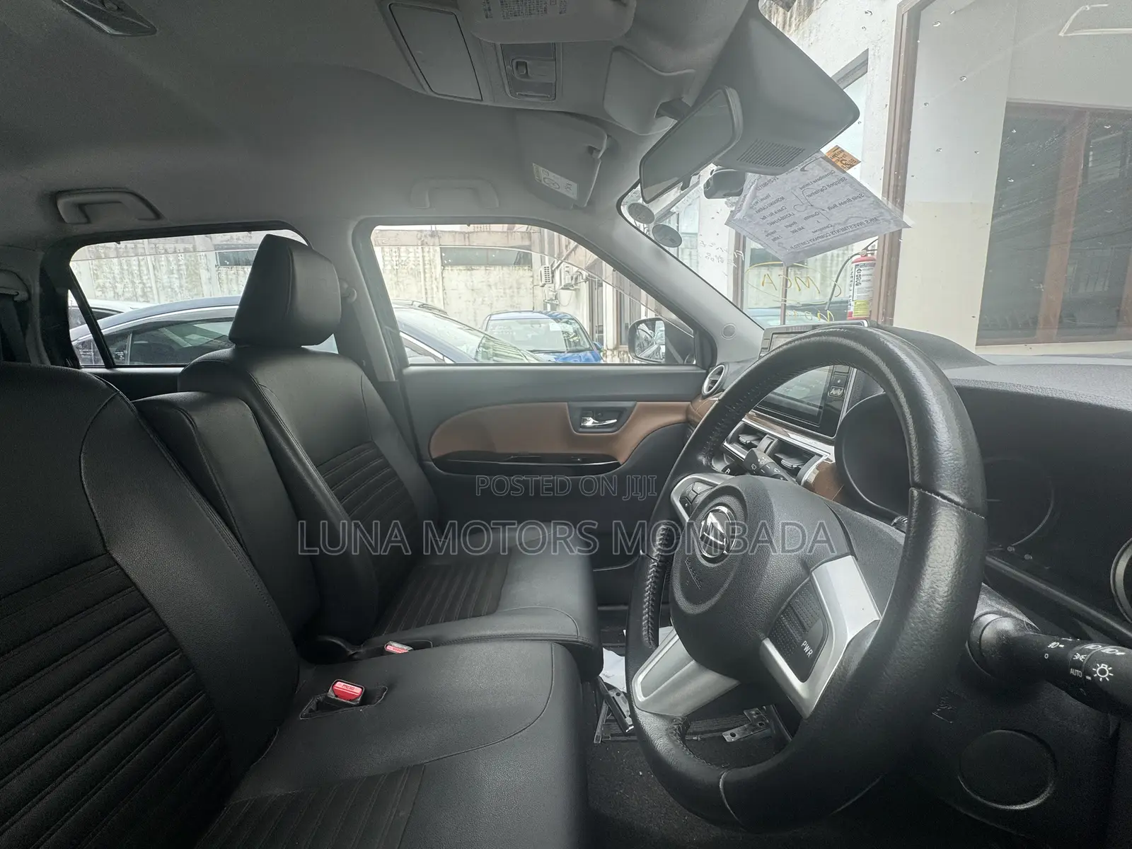 Daihatsu Cast 2018 Black