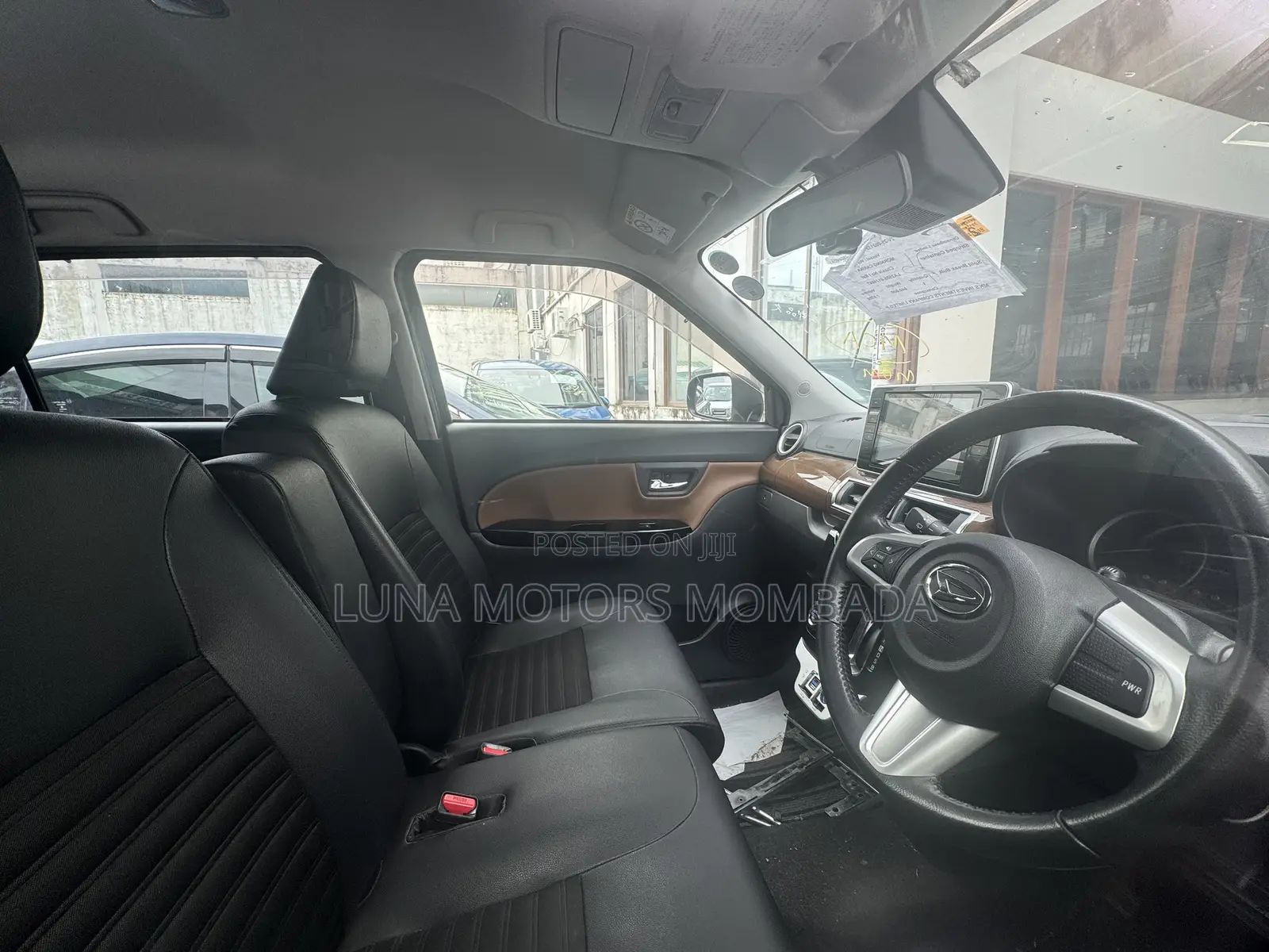 Daihatsu Cast 2018 Black