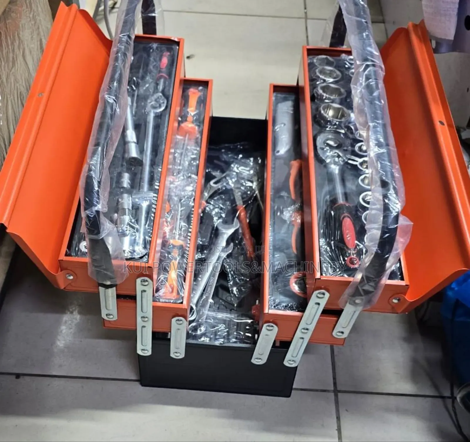 85 Pc Toolset / 85pcs Metal Box Toolset