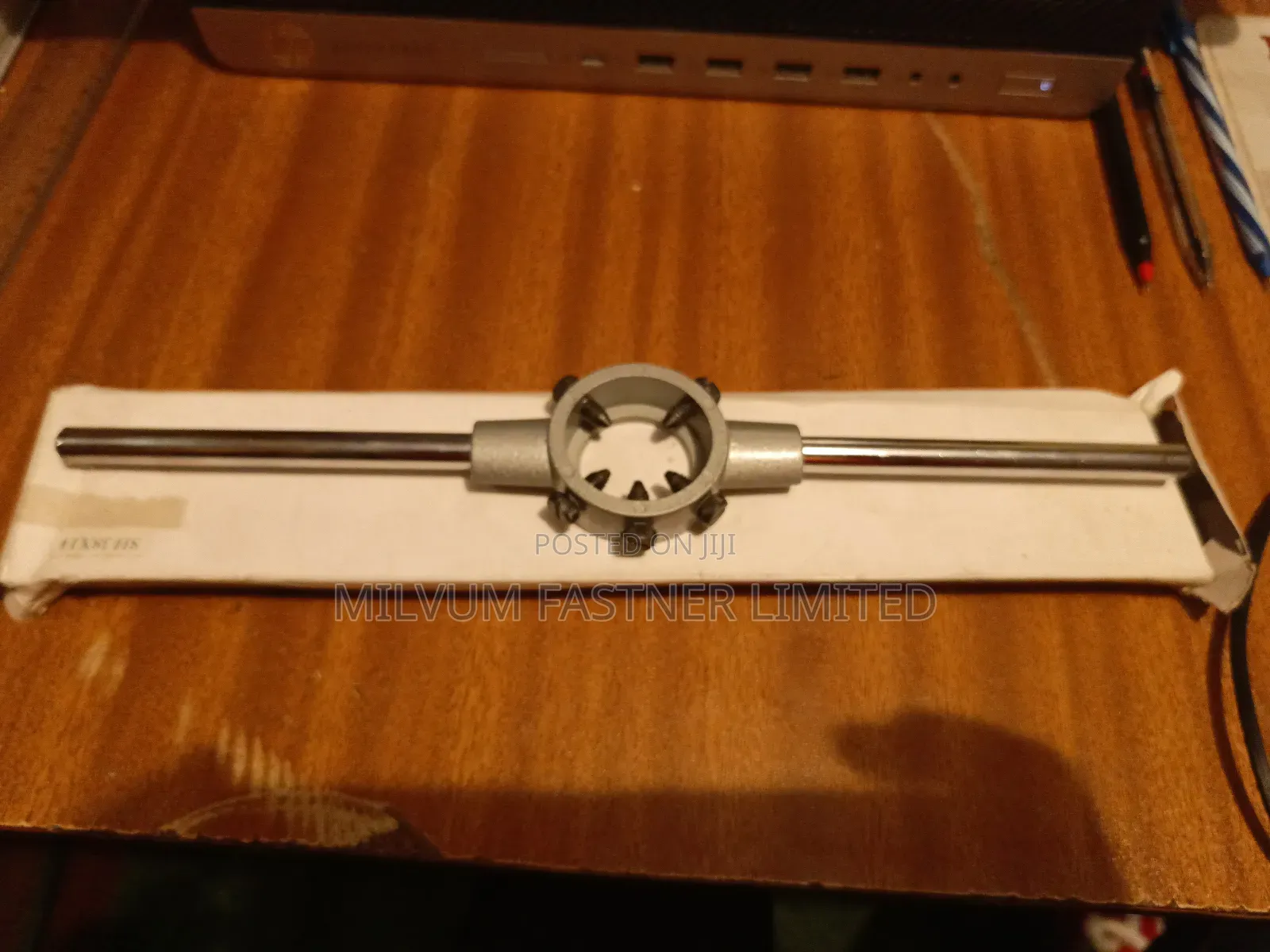 Round Die Handle