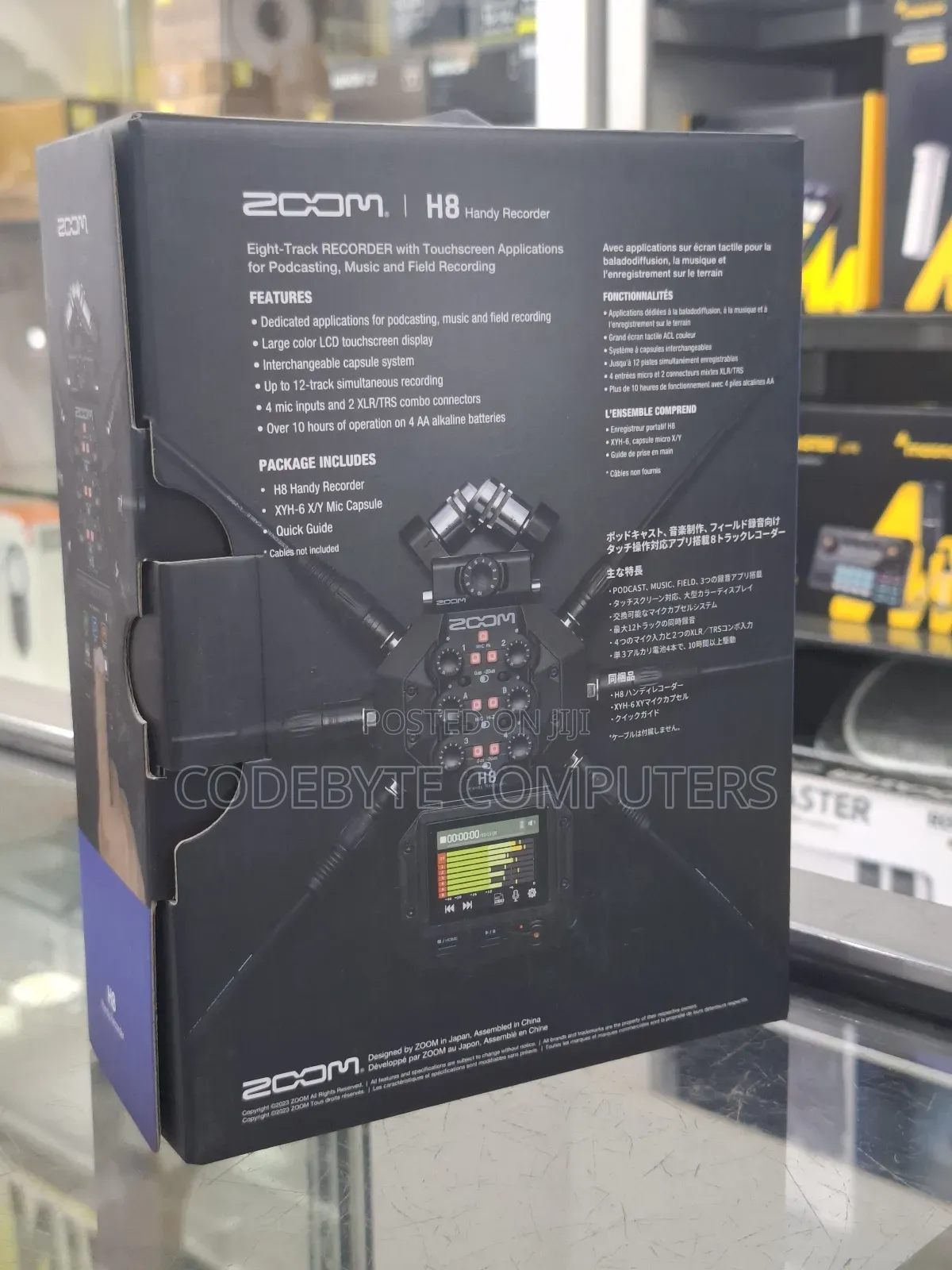 Zoom H8 8-input / 12-track Portable Handy Recorder