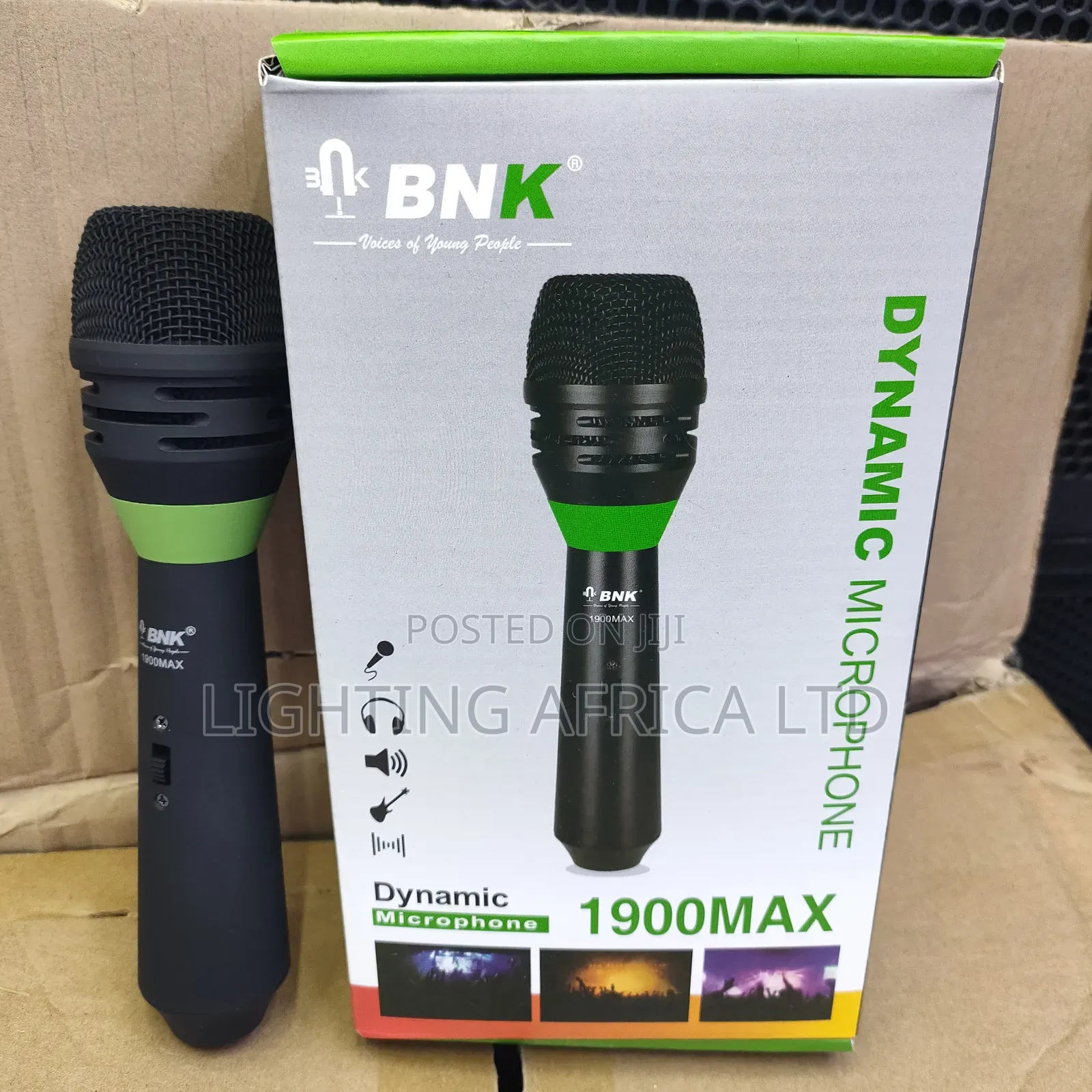 BNK Wired Dynamic Microphone Rubber Coated With 10 Meters Cable
