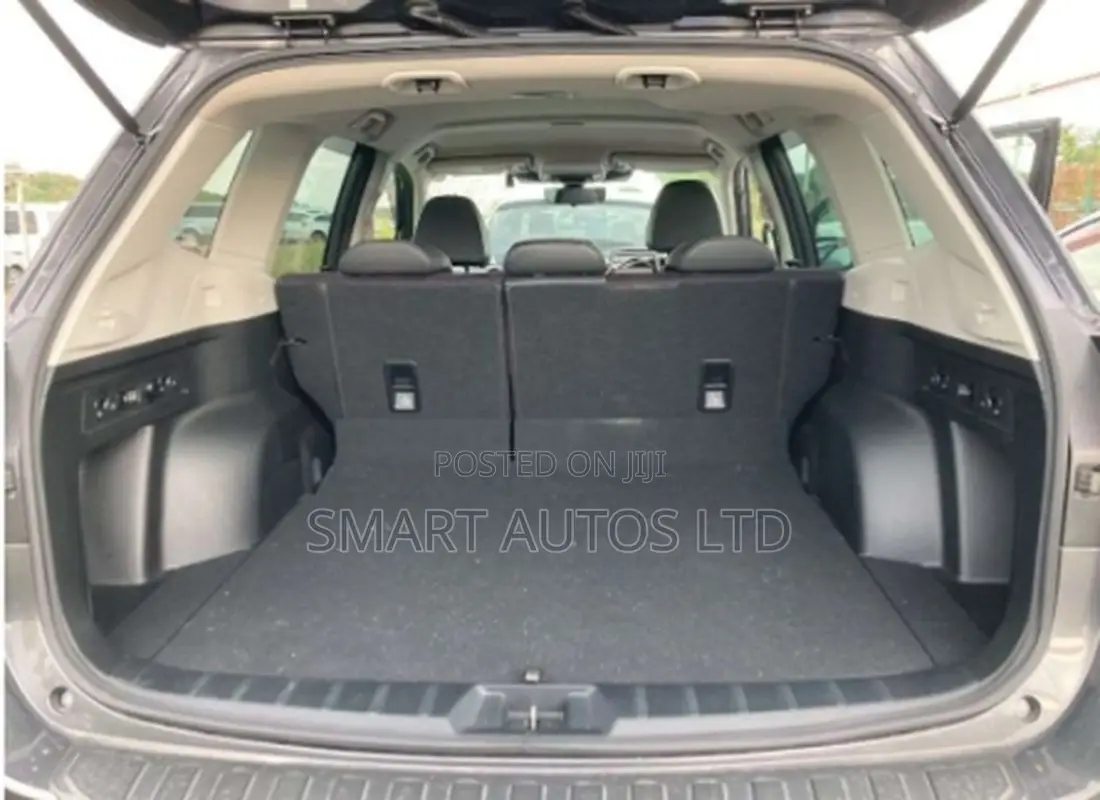 Subaru Forester 2021 Gray