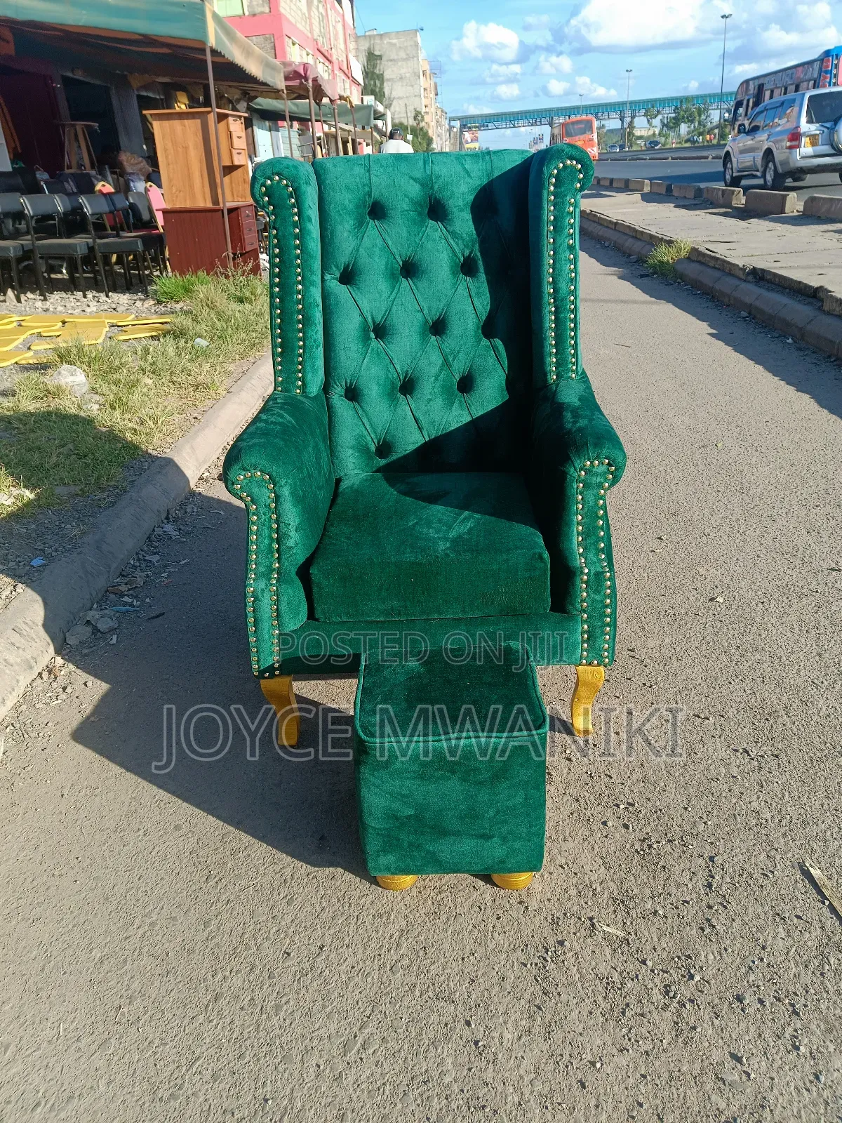 Single Pedicure Seat and Stool Emarld Green 