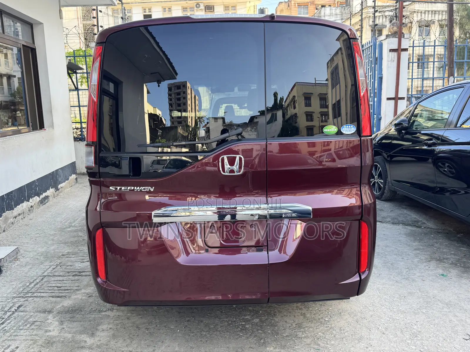 Honda Stepwgn 2019 Purple