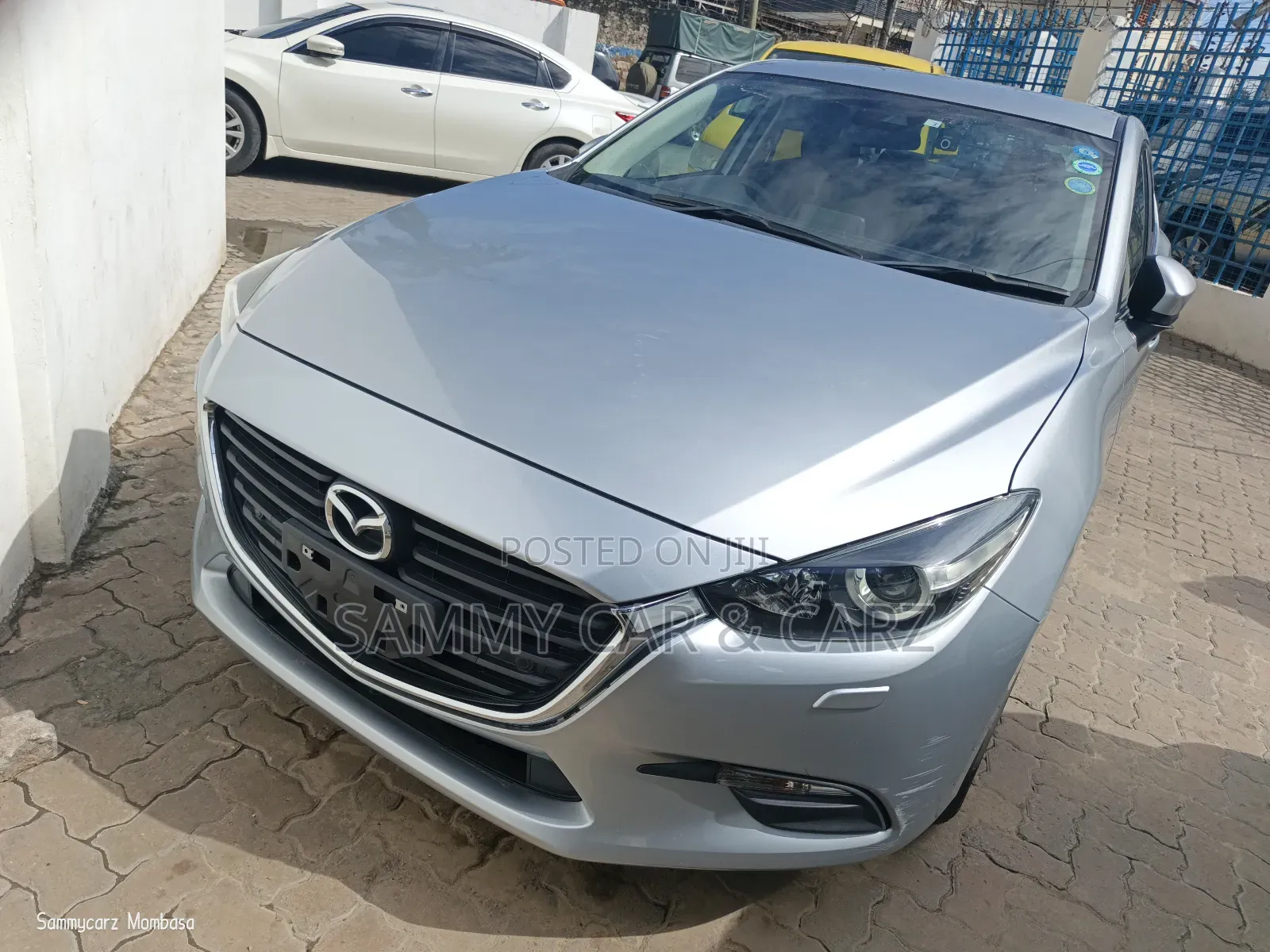 Mazda Axela 2018 Gray
