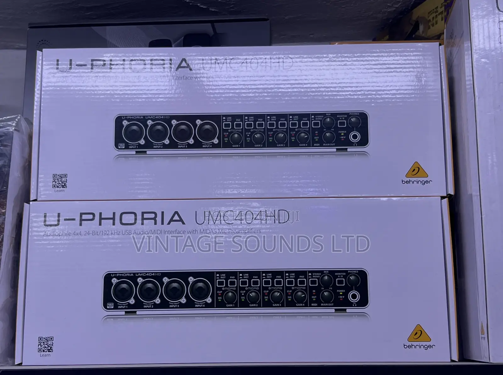 Behringer U-Phoria Umc404hd - Usb 2.0 Audio/Midi Interface