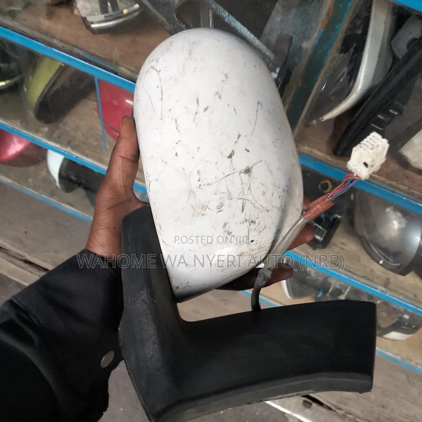 Nissan Advance Side Mirror