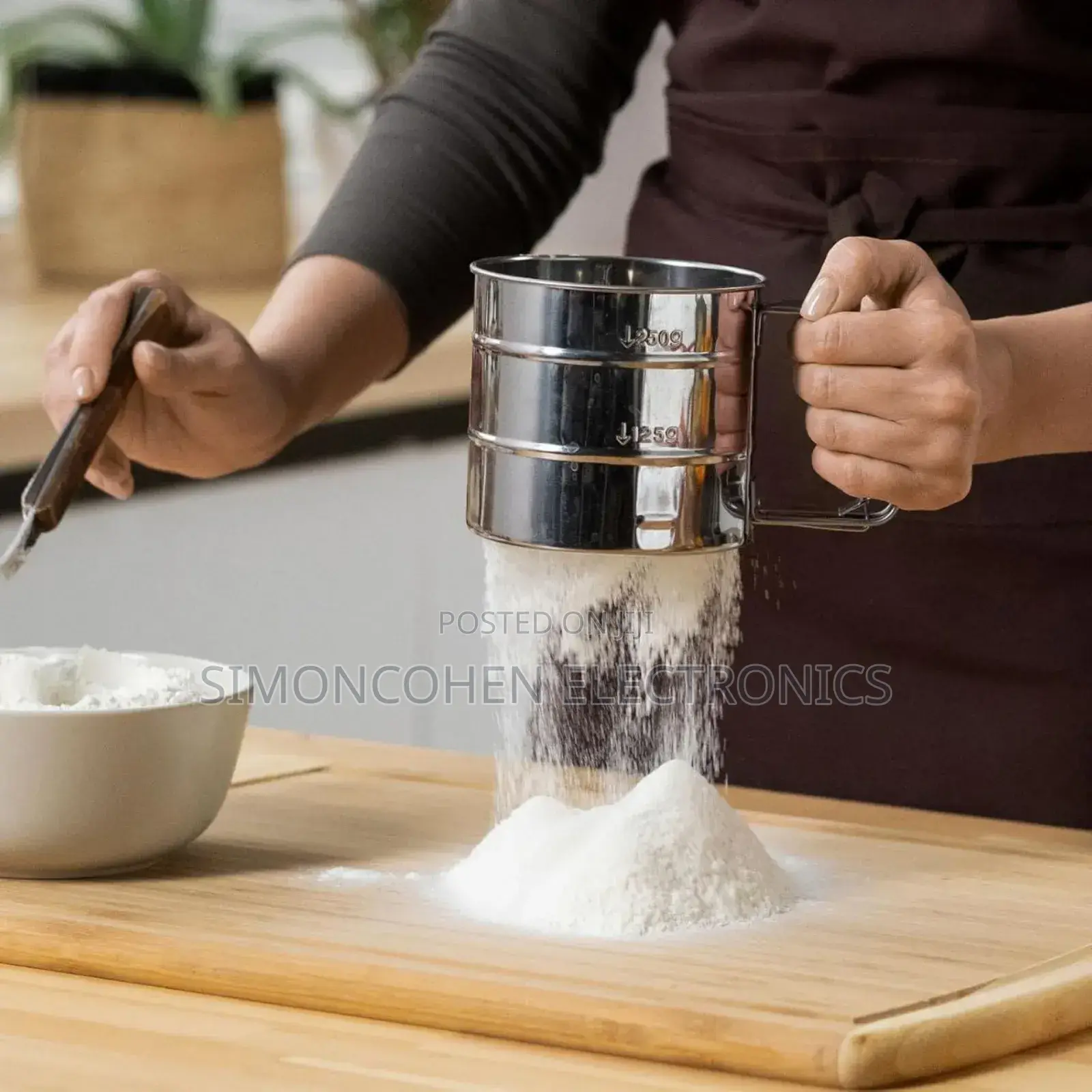 Handheld Stainless Steel Flour Siever
