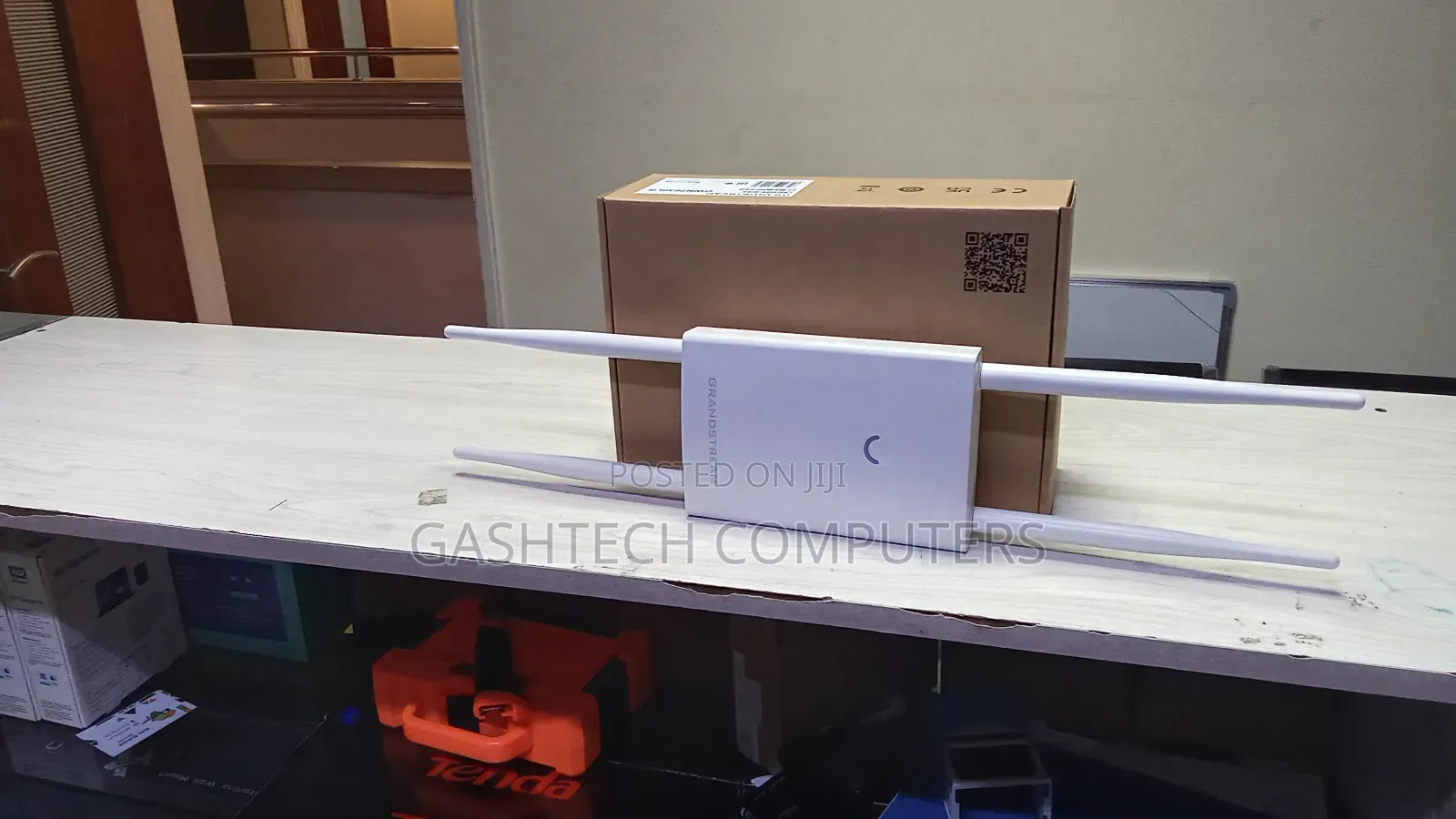 Brand New Grandstream Gwn7630lr Gigabit Access Point