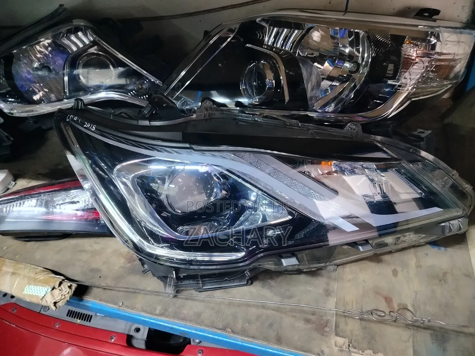 Crown 2015 Headlight Xenon