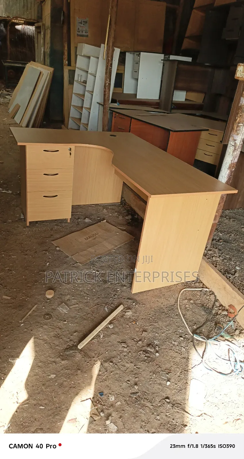 Modern Lshaped Office/ Reception Desk 1.6 Mtrs