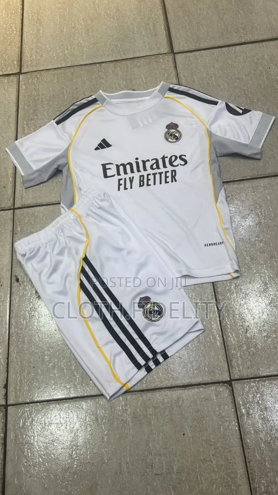 Real Madrid Home Kids Jersey 25/26.