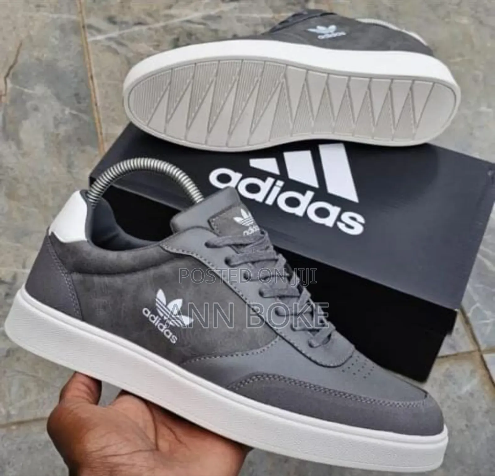 *Adidas Leather Casual*