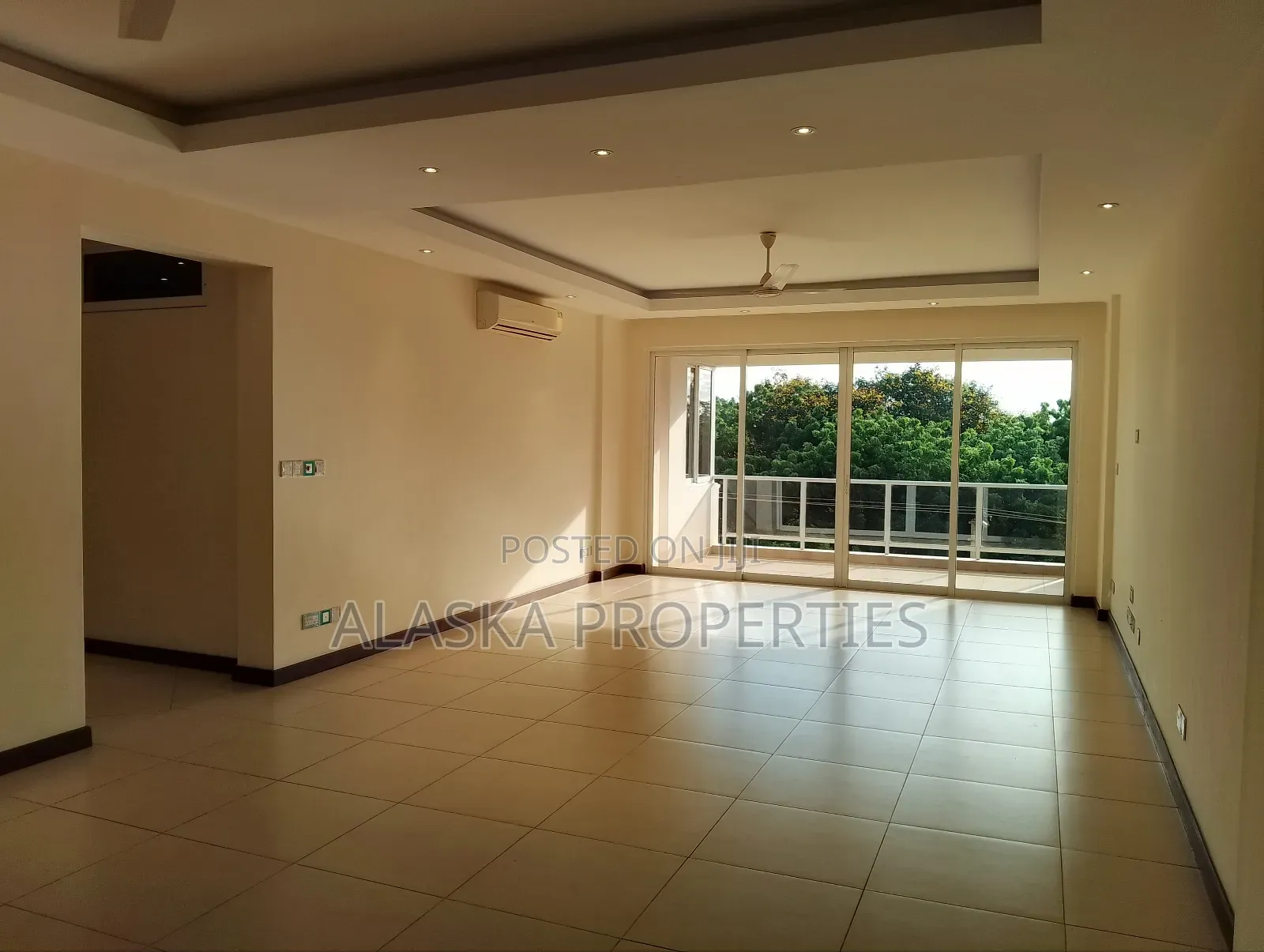3bdrm Apartment in Nyali Estate for rent