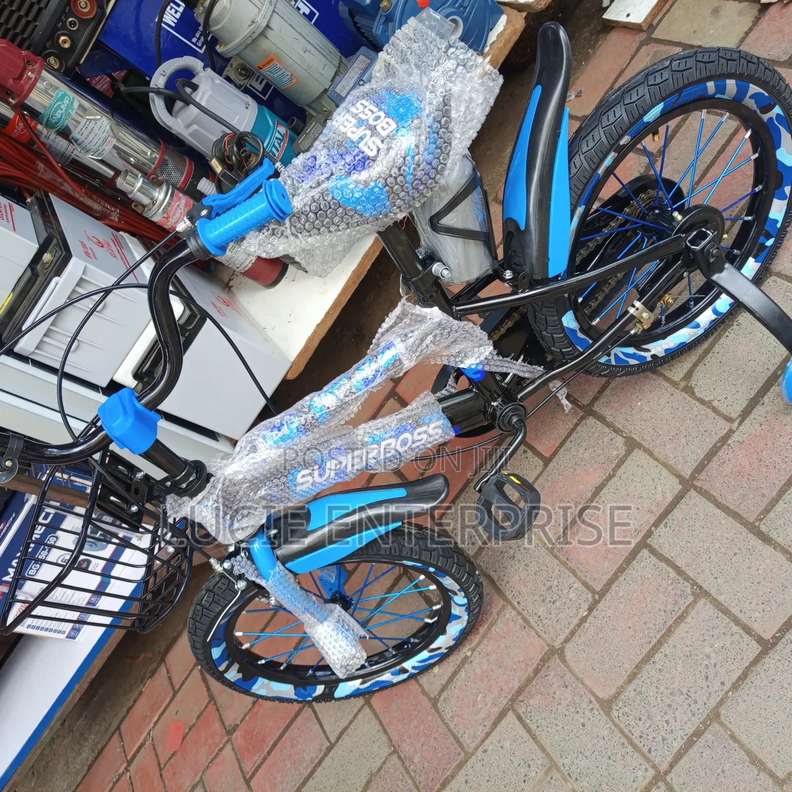 Superboss Kids Bike Size 16