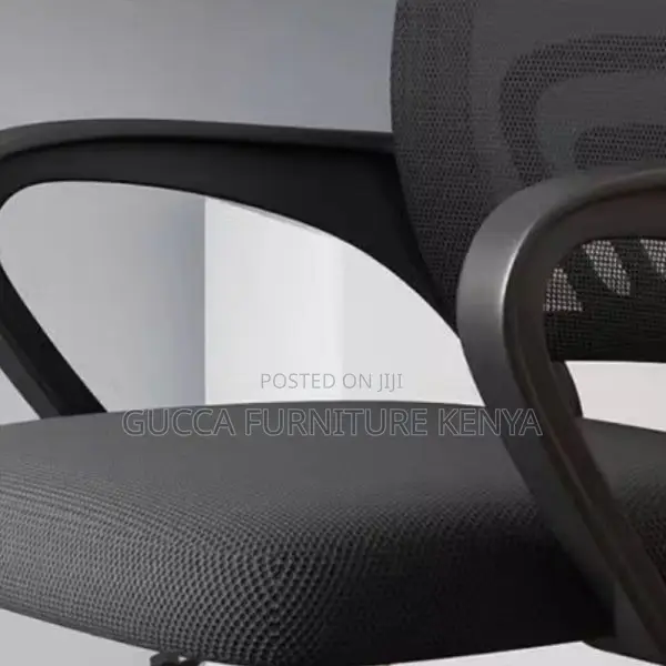 Office Chair:Clerical Chair With Portable Lumbar Support