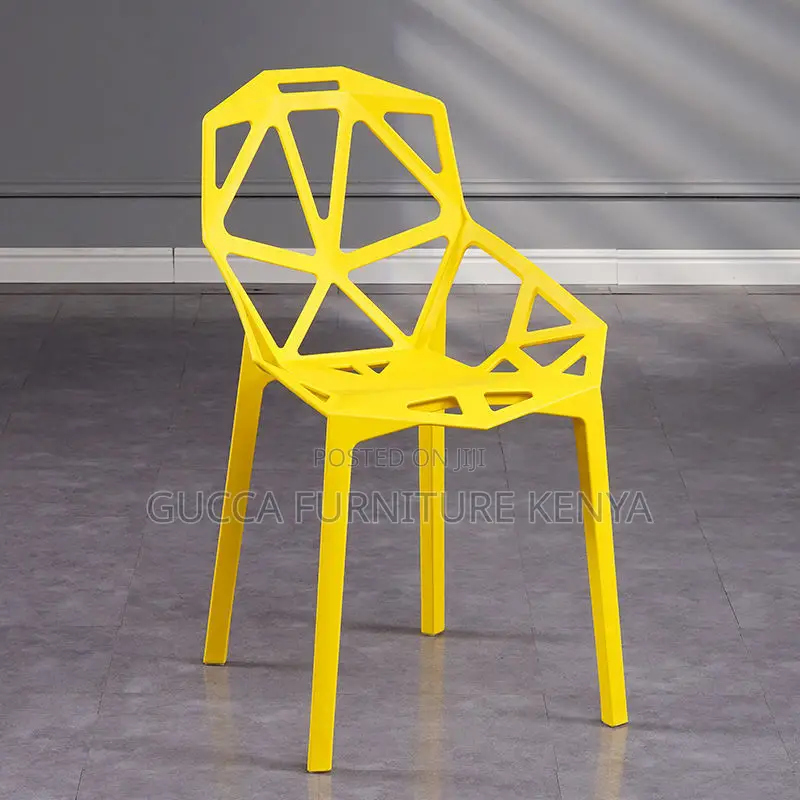 Dininig Chair:Plastic Adult Fashion Simple Dining Chair