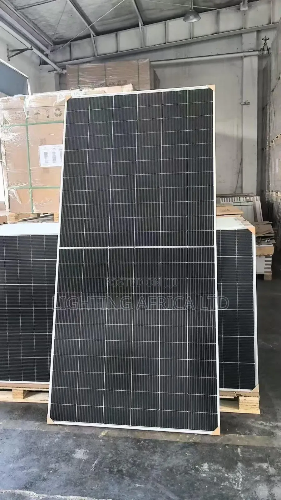 615 Watt's Jinko Bulk Bifacial Solar Wholesale Price Sale.