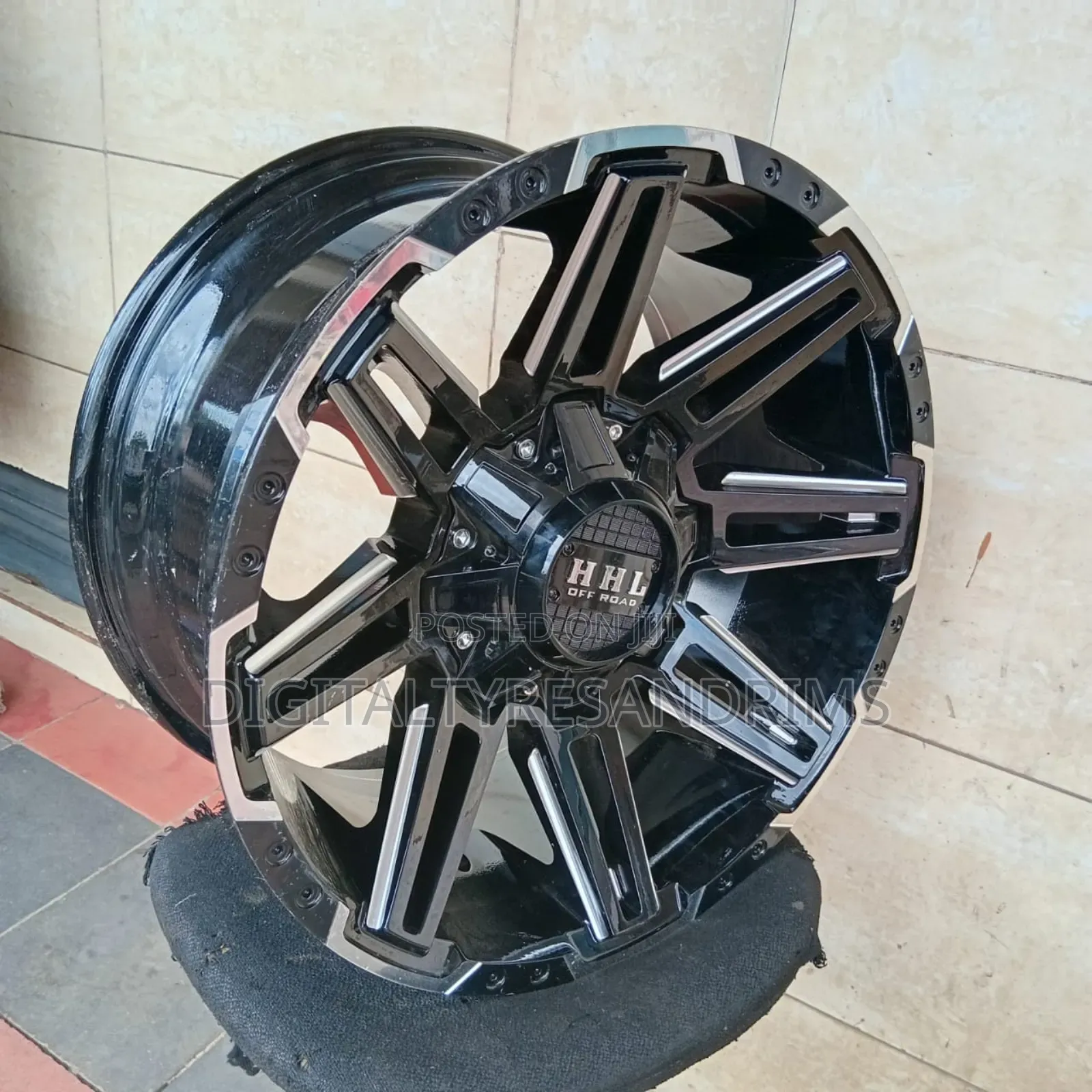 Toyota Prado Tx, Hillux Rims Size 17"At Affordable Cost
