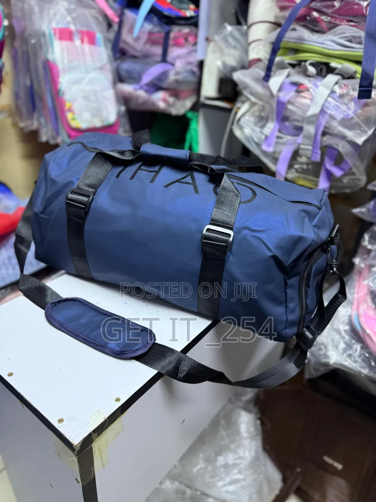 Unisex Gym/Duffle Bag/Travel Bags
Has A Wet