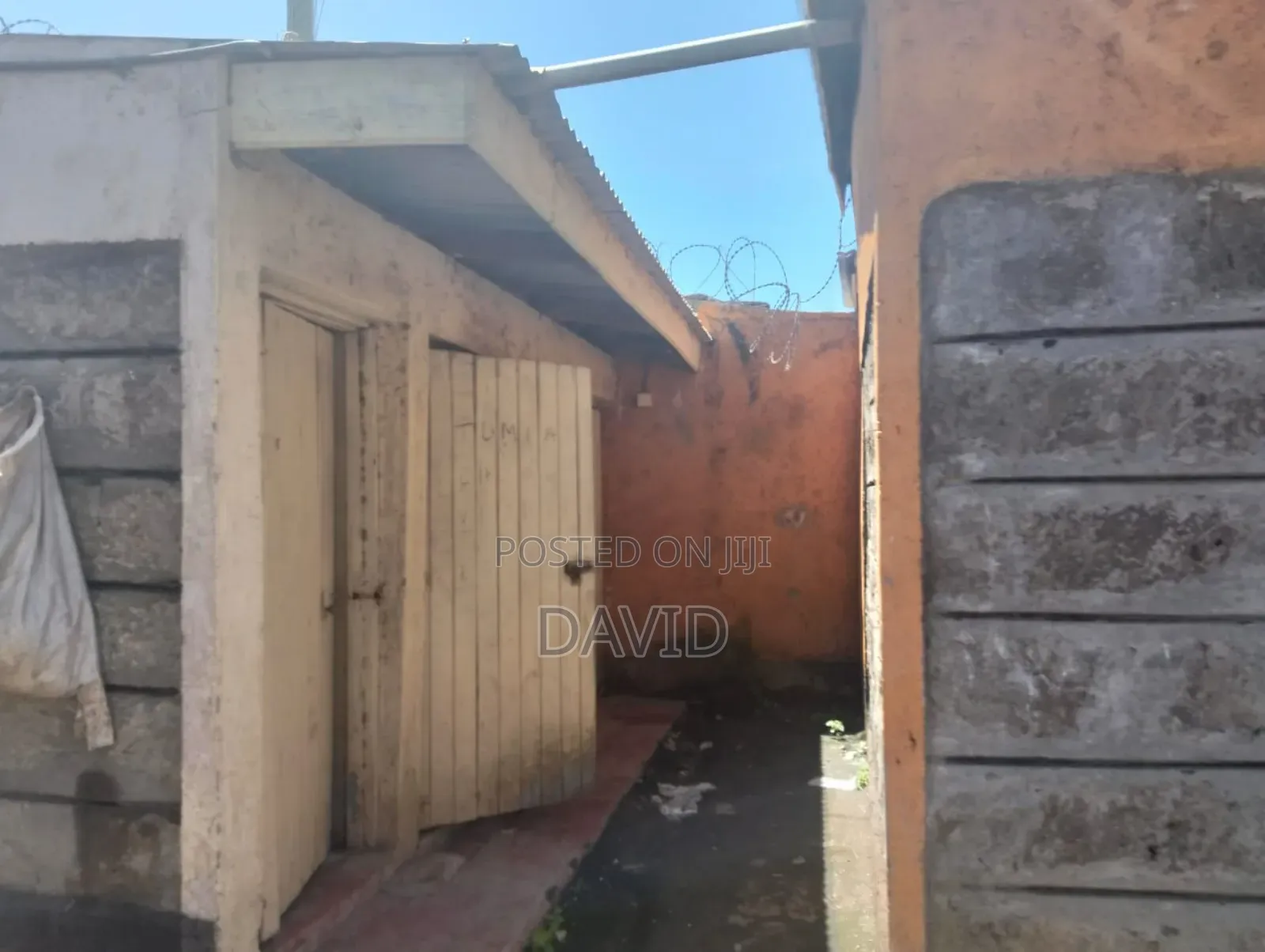 1bdrm House in Mzee Wanyama, Nakuru Town East for sale