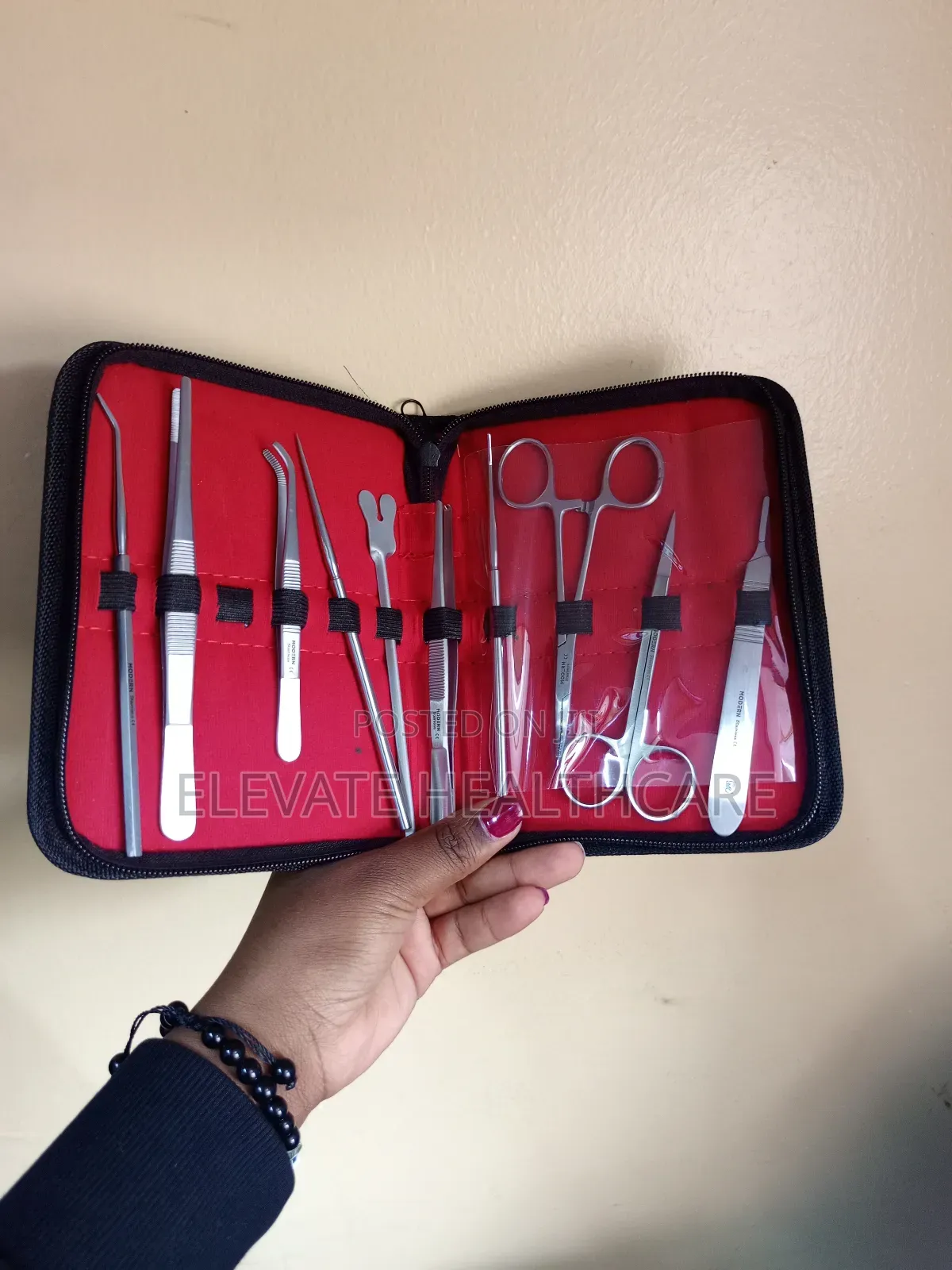 Disceting Kit
