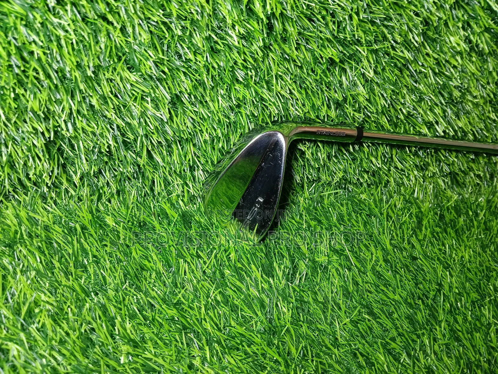 Aquity 48° Wedge
