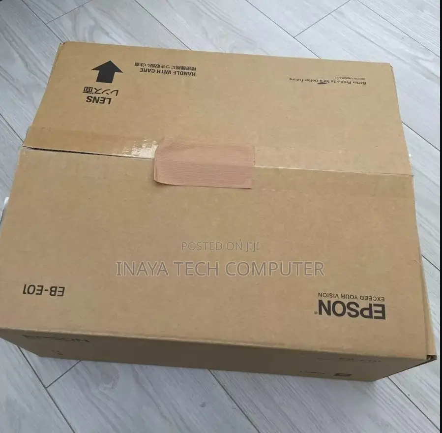 Epson Eb-E01 3lcd Business Projector