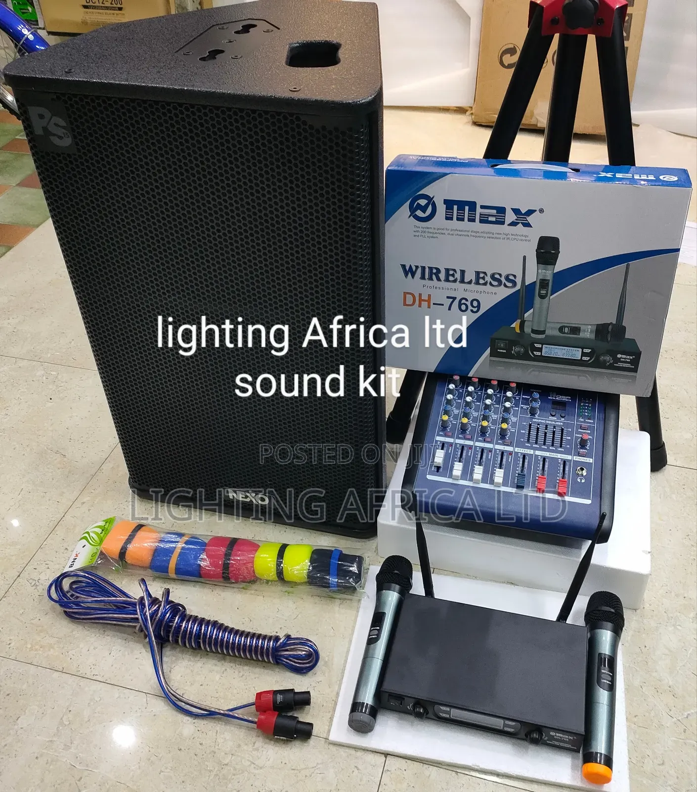 Medium Sound System Complete With 4ch Mixer + 15" Speaker