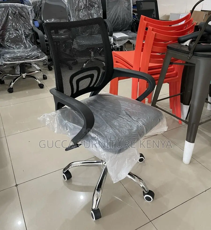 Office Chair:Office Staff Chair for Boardroom and Study