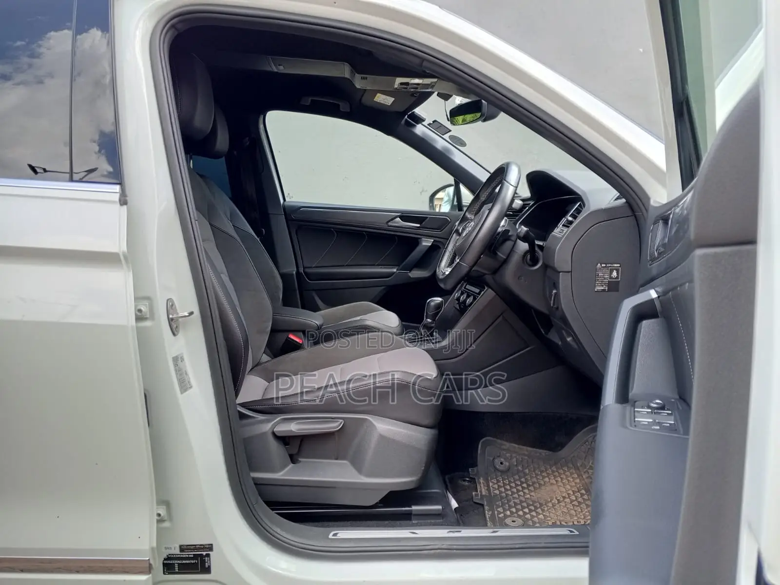 Volkswagen Tiguan 2017 White