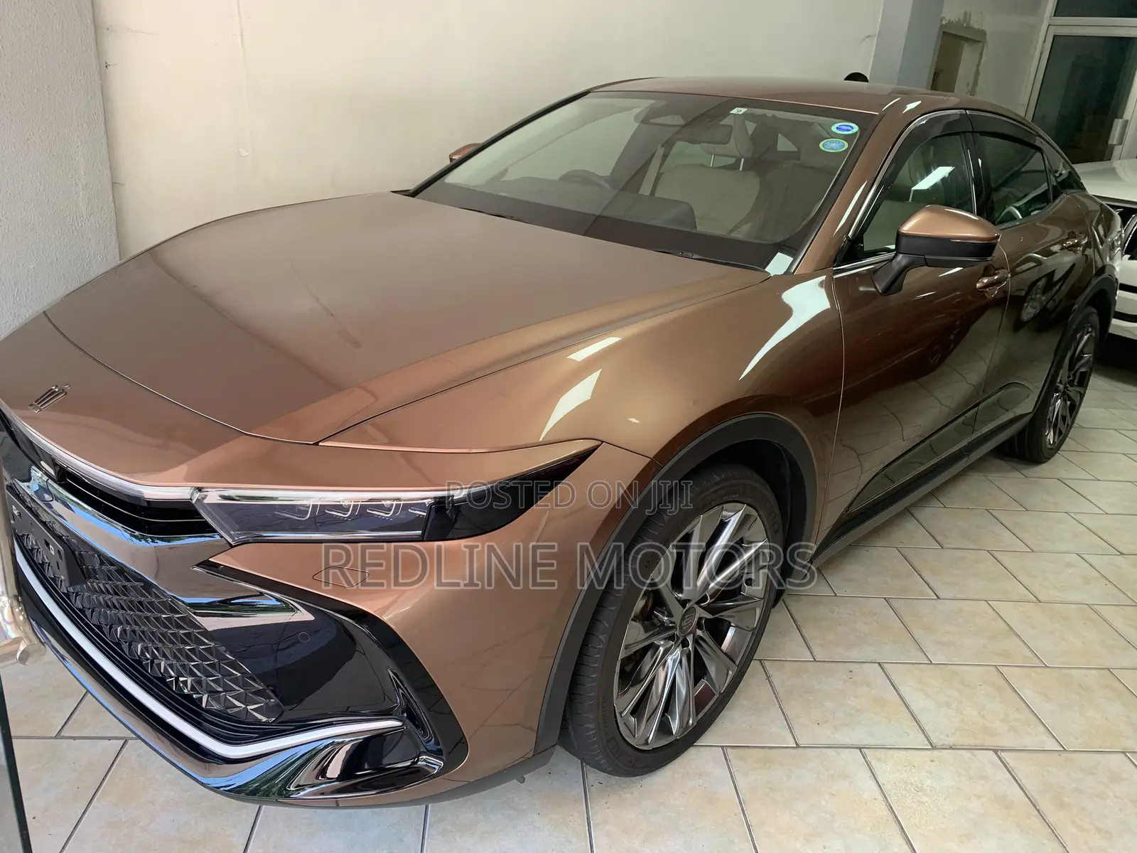 Toyota Crown 2022 Brown