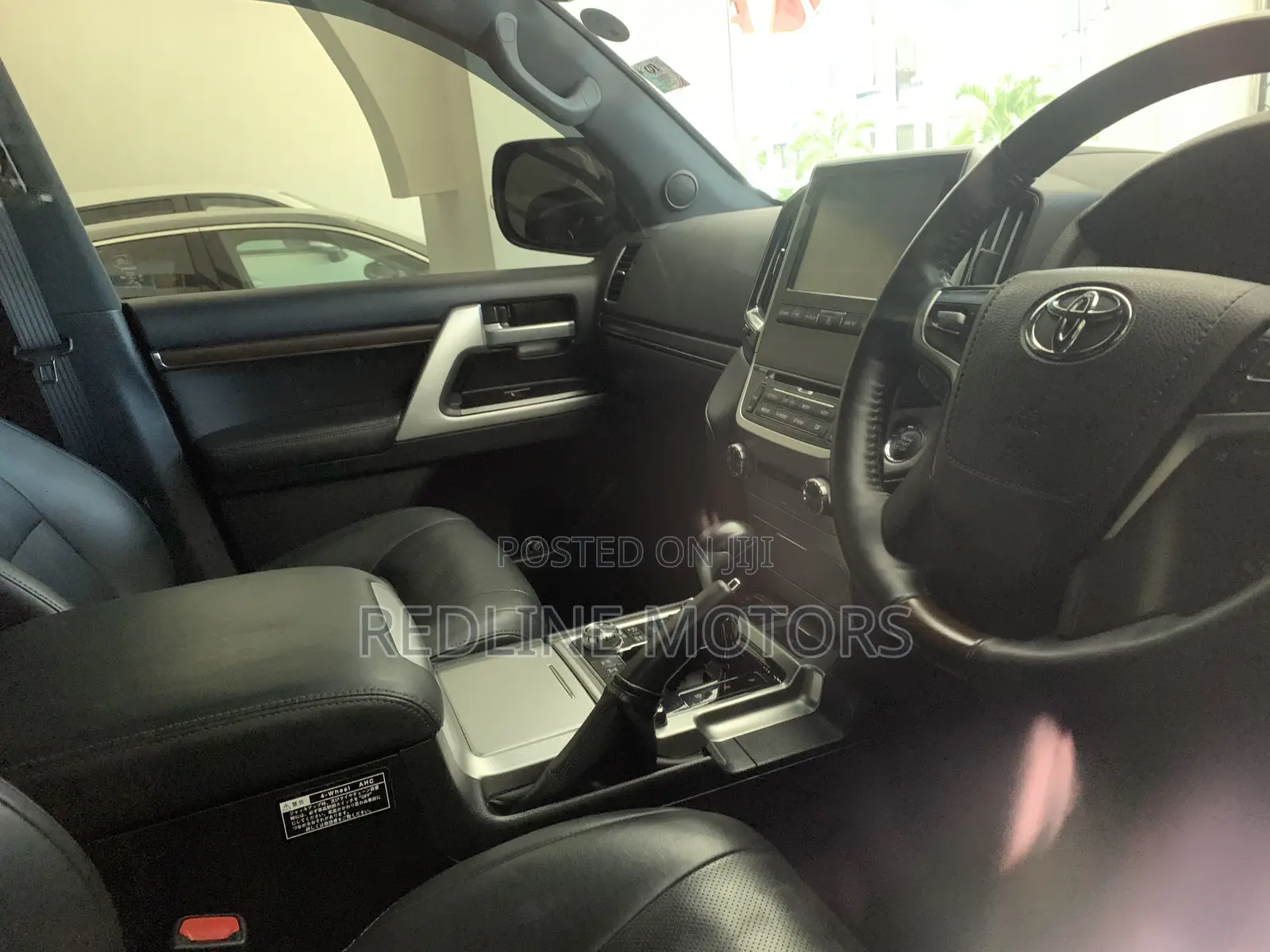 Toyota Land Cruiser 4.6 V8 ZX 2018 Matt Black