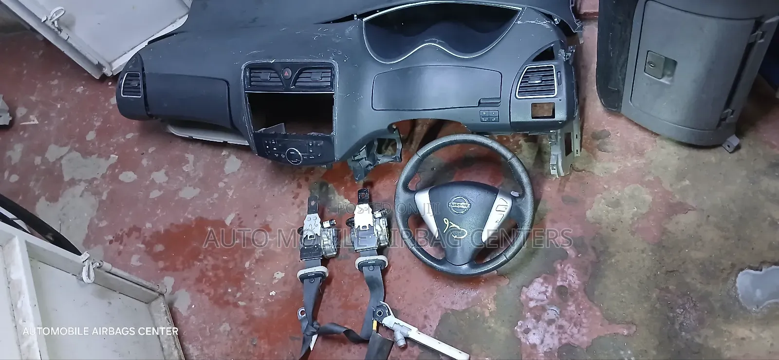 Serena C26 Dashboard,Steering Wheel &Seatbelts