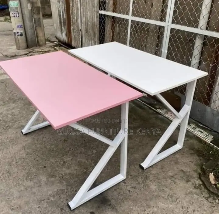 Office Desk:Ergonomic Style Wooden Gaming Desk-Steel Frame