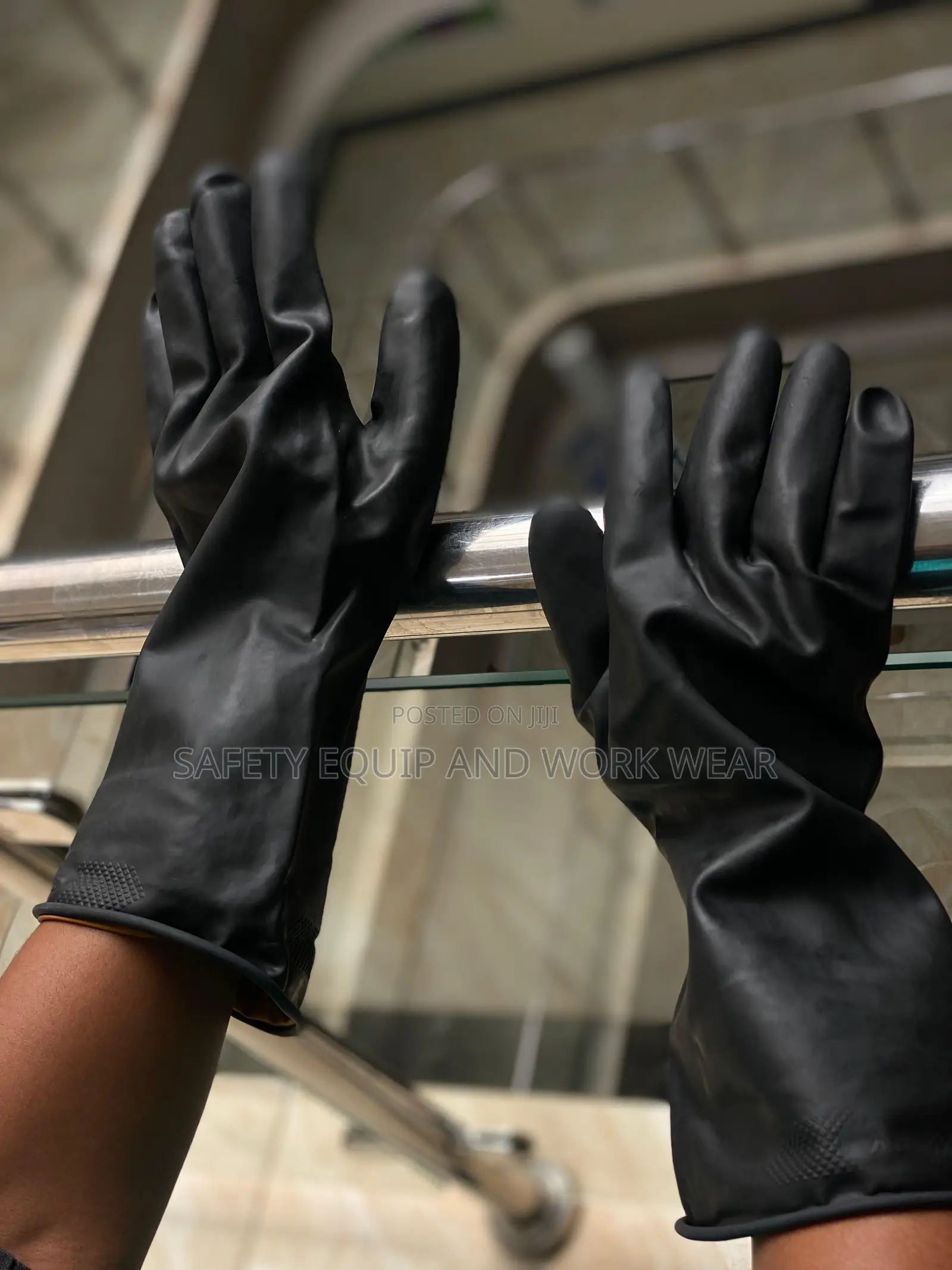 Rubber Gloves (Sun) – Heavy-duty Hand Protection