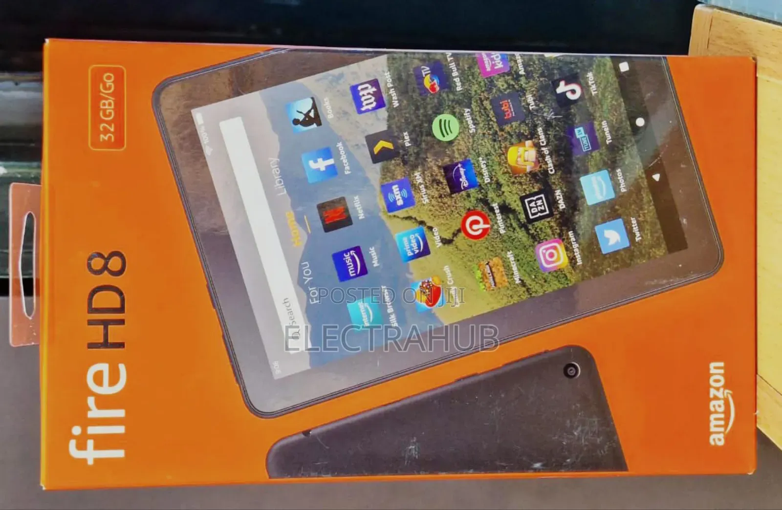 New Amazon Fire HD 8 (2022) 32 GB Black
