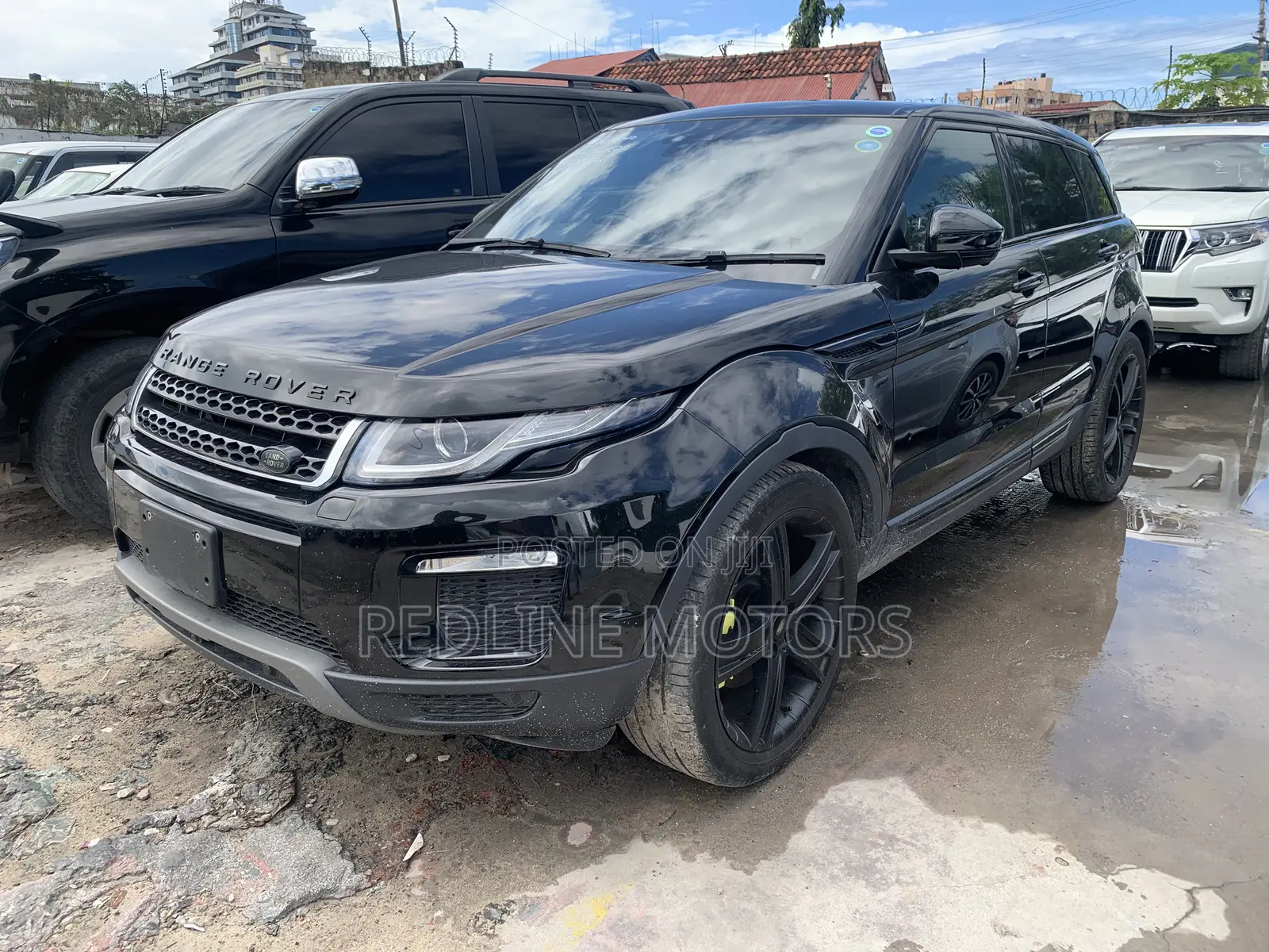 Land Rover Range Rover Evoque SE Premium 4x4 5-Door 2018 Matt Black