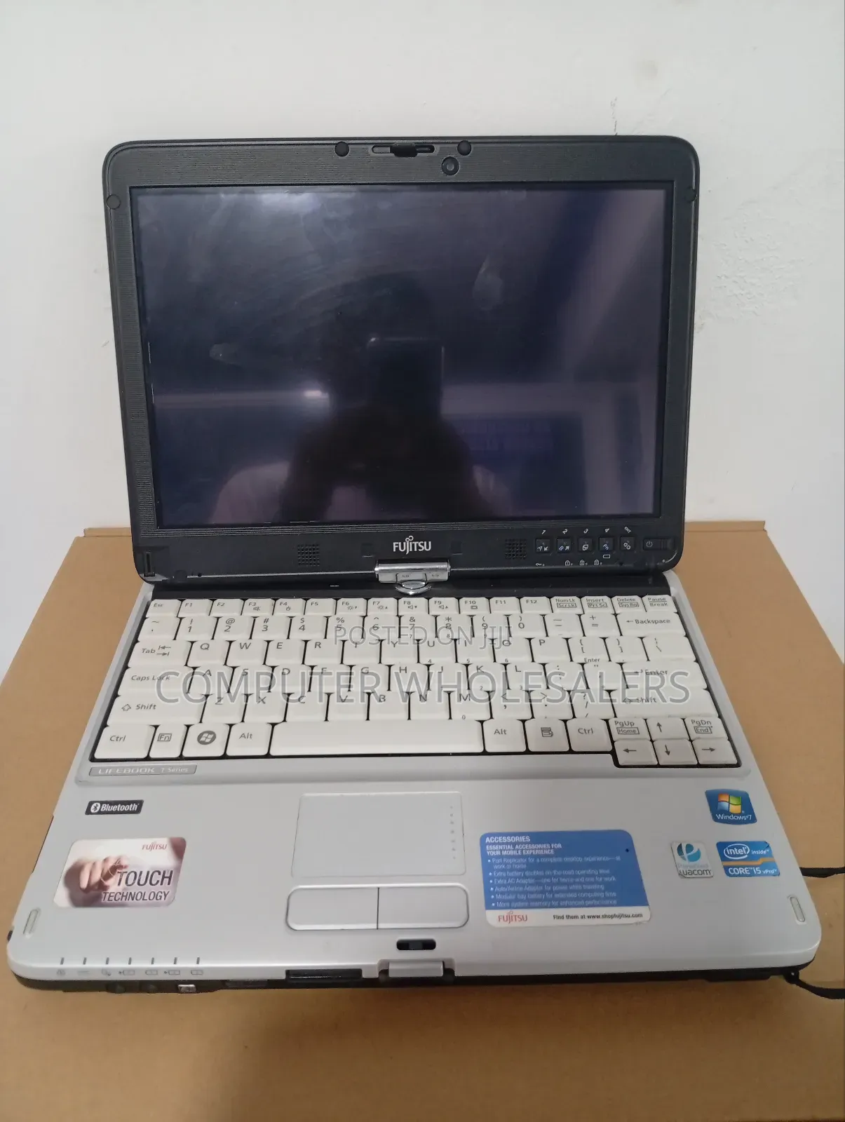 Laptop Fujitsu Lifebook T731 4GB Intel Core I5 HDD 500GB