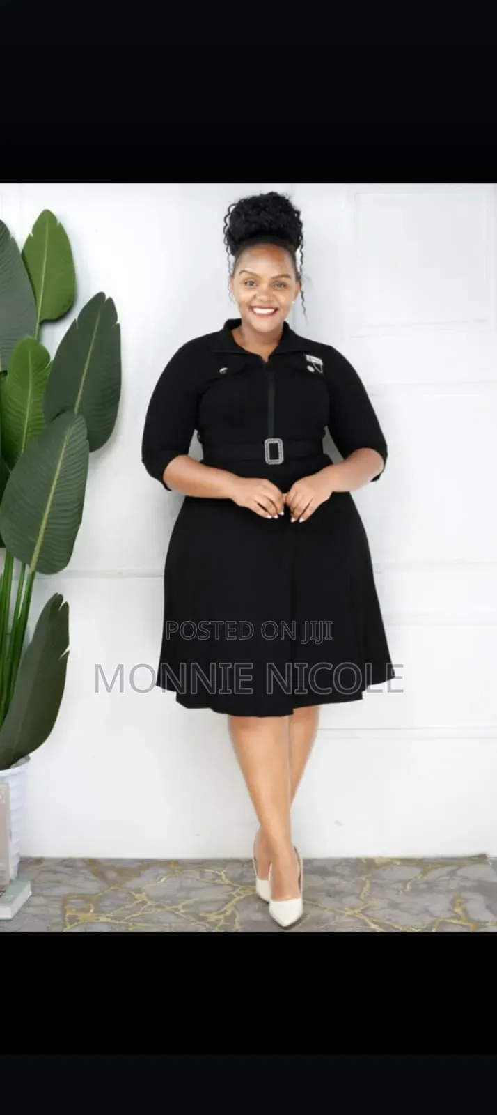 Black Round Breastfeeding Friendly Dress๐๐