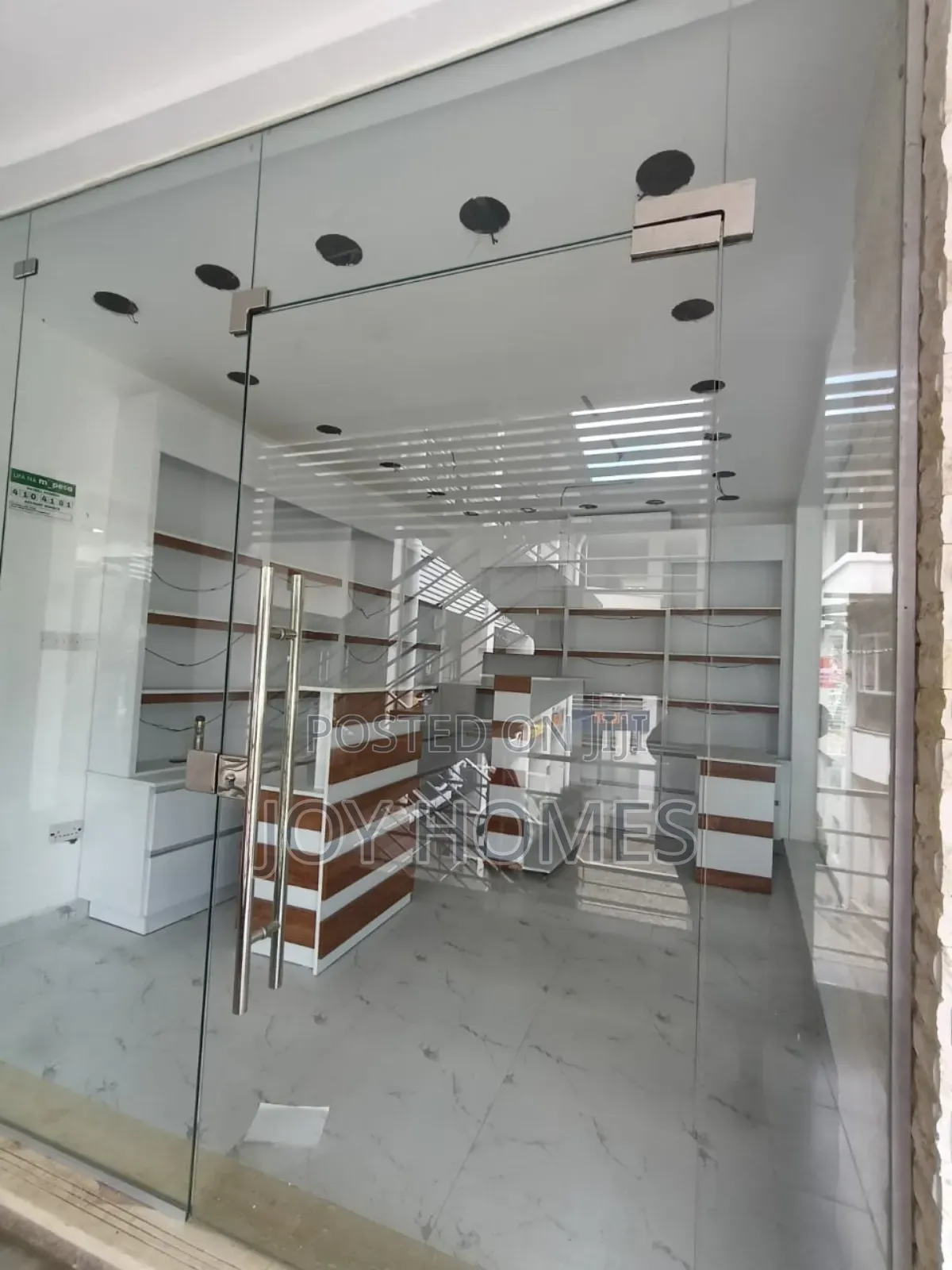 1bdrm Block of Flats in Wood Avenue, Kilimani for rent